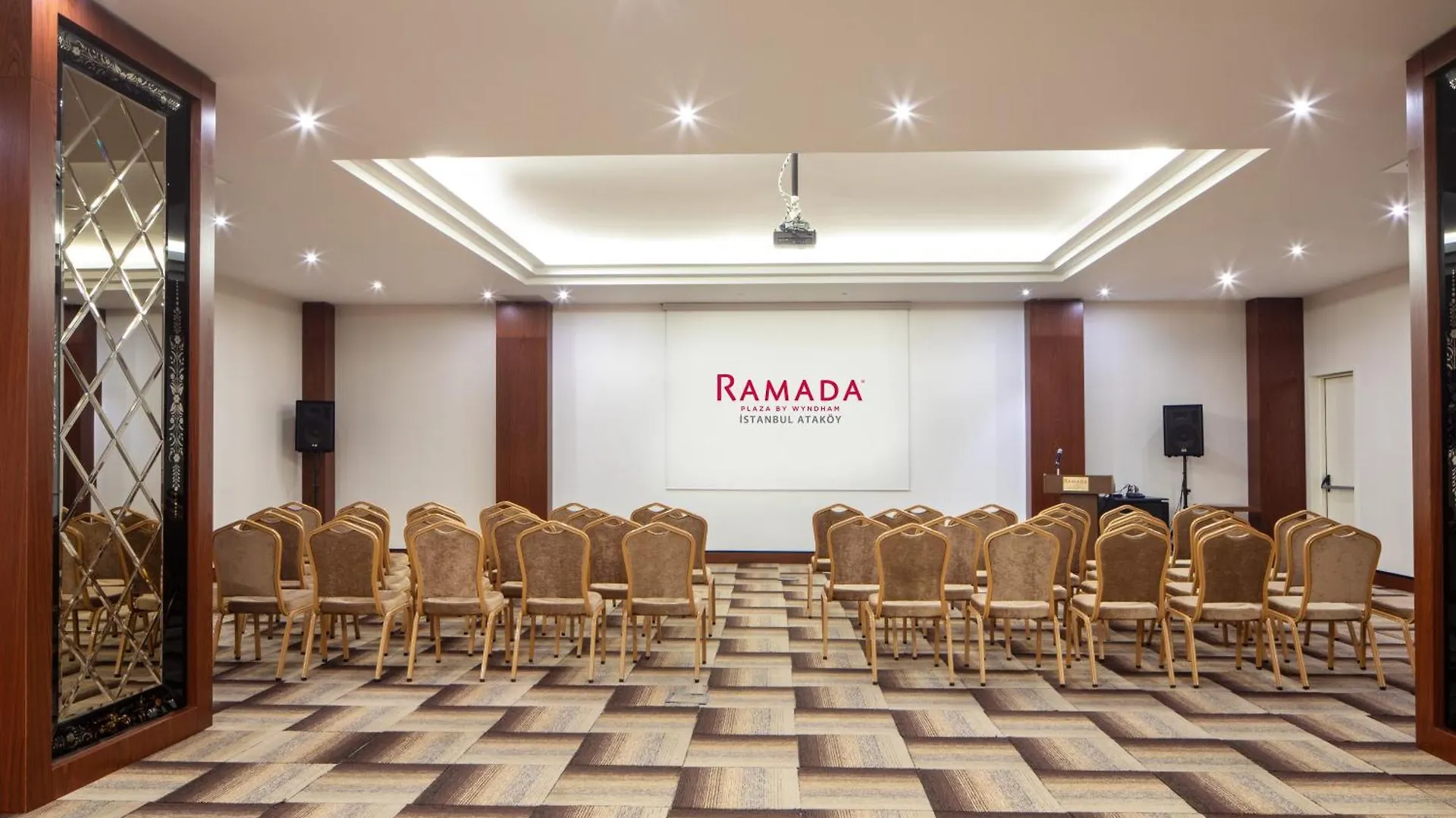 Ramada Plaza By Wyndham Istanbul Atakoy Hotel