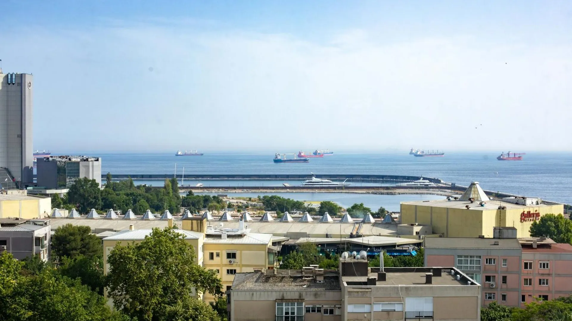 Ramada Plaza By Wyndham Istanbul Atakoy Hotel