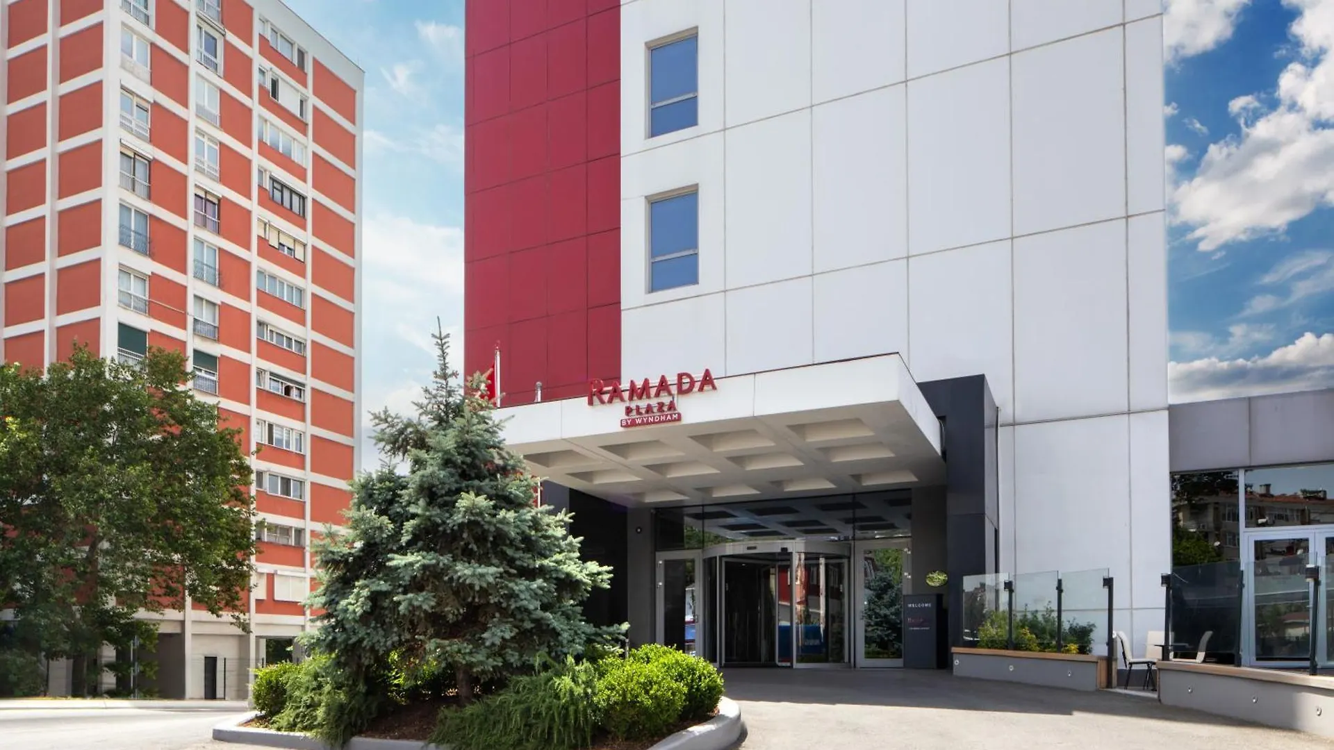 Ramada Plaza By Wyndham Istanbul Atakoy Hotel