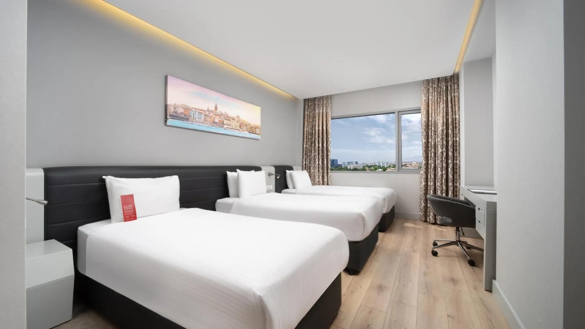 Ramada Plaza By Wyndham Istanbul Atakoy Hotel 5*,